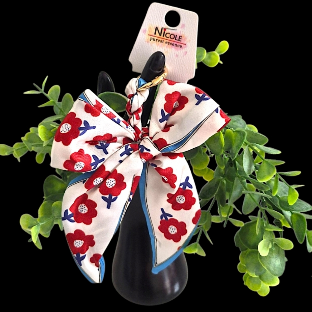 Cute Floral Braided Bow Bag Charm / Keychain - Red & White